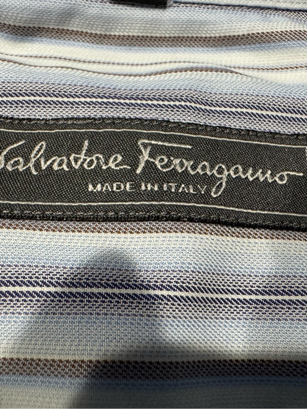 WONDERFUL  SALVATORE FERRAGAMO ITALY STRIP SHIRT LONG  SLEEVES COTTON SIZE S - Picture 2 of 8